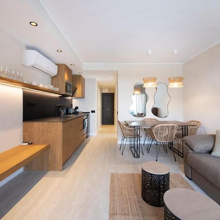 Apartamentos Marplana Castelldefels Exteriör bild