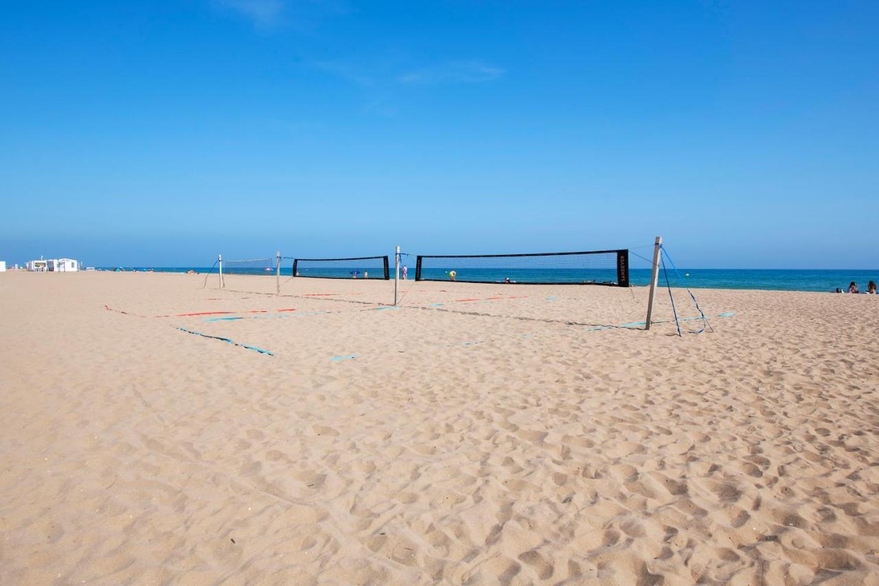 Apartamentos Marplana Castelldefels Exteriör bild
