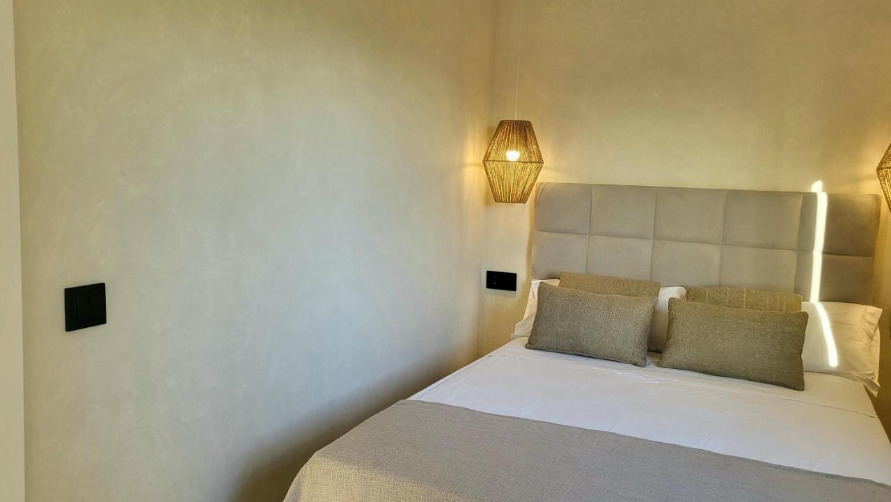 Apartamentos Marplana Castelldefels Exteriör bild