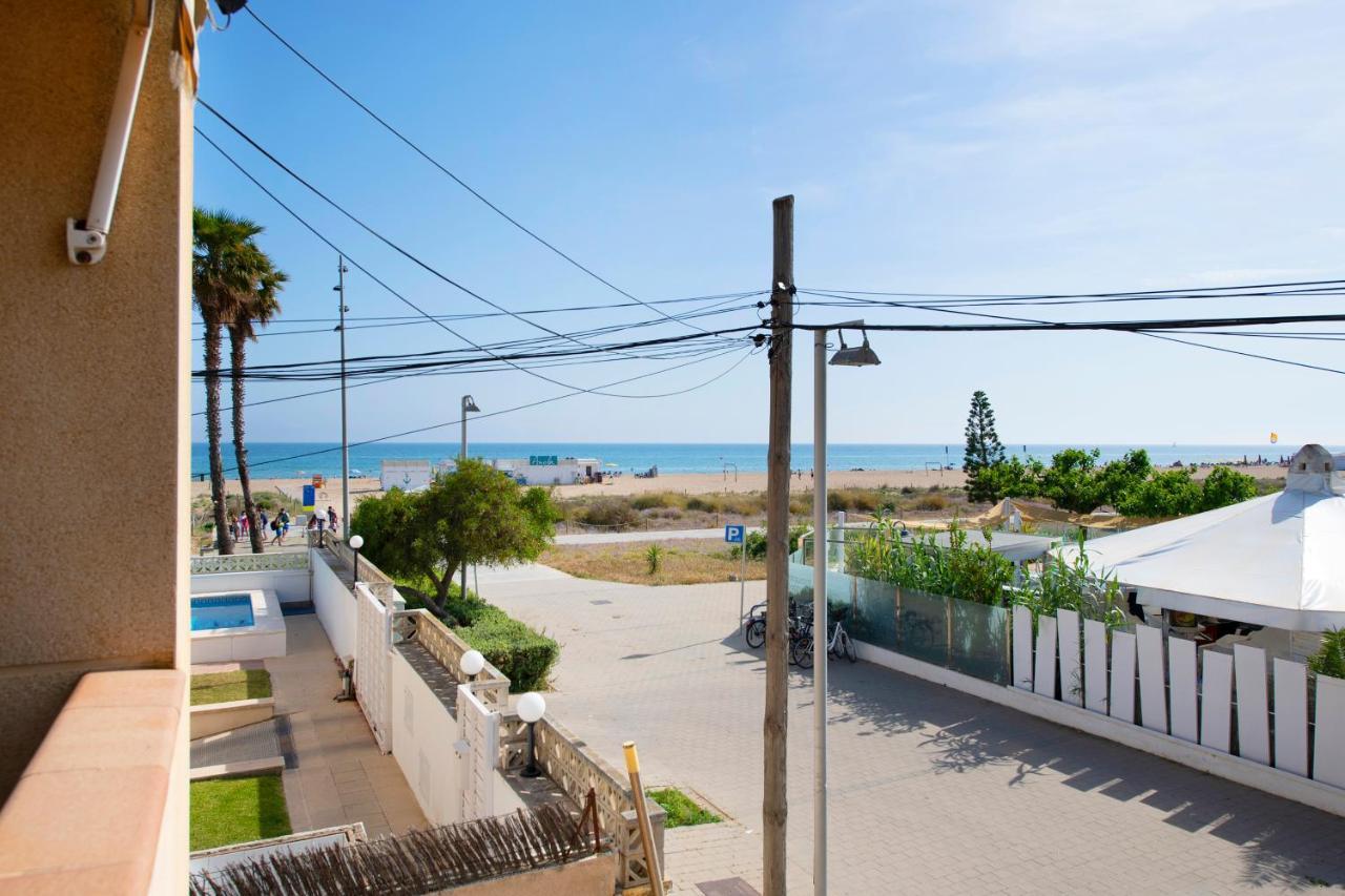 Apartamentos Marplana Castelldefels Exteriör bild