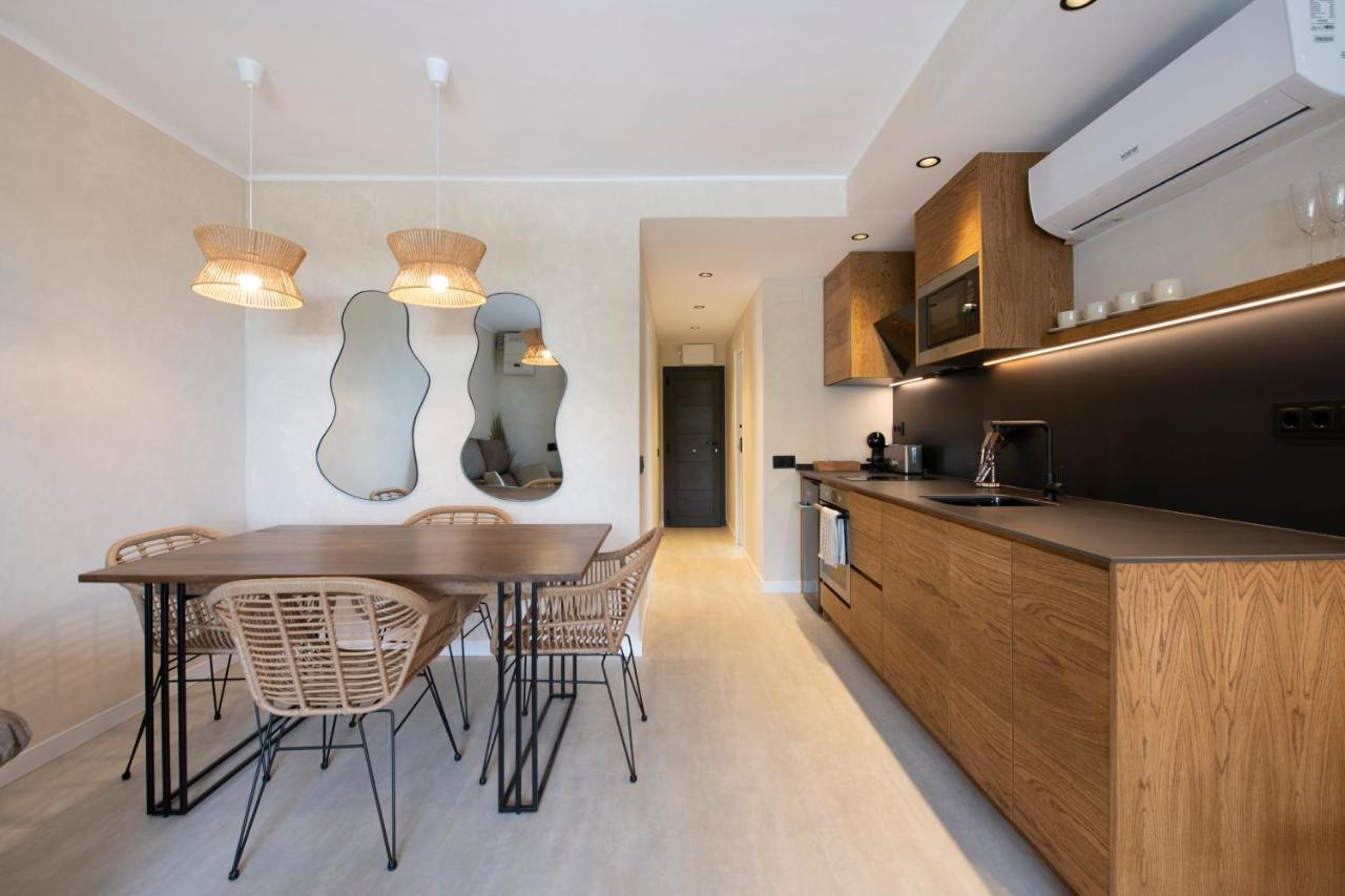 Apartamentos Marplana Castelldefels Exteriör bild