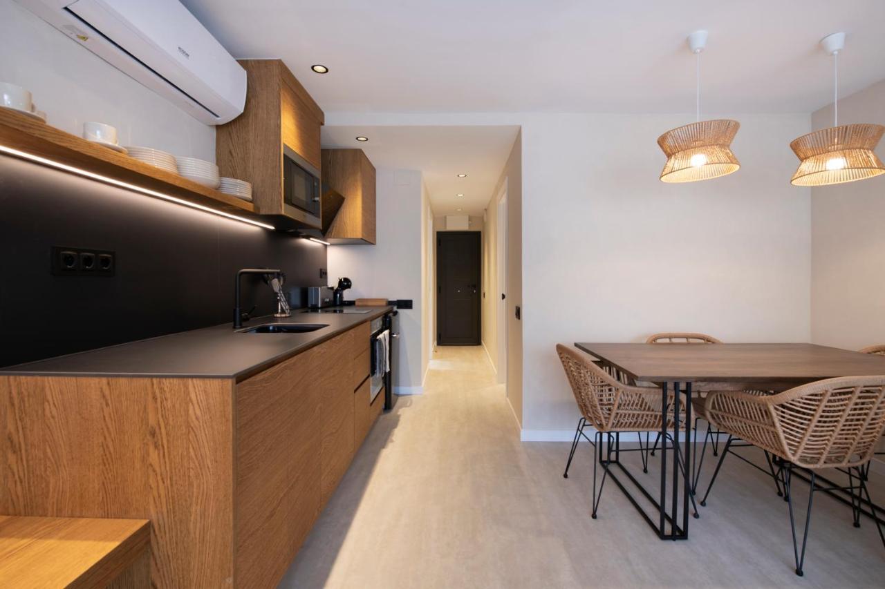 Apartamentos Marplana Castelldefels Exteriör bild