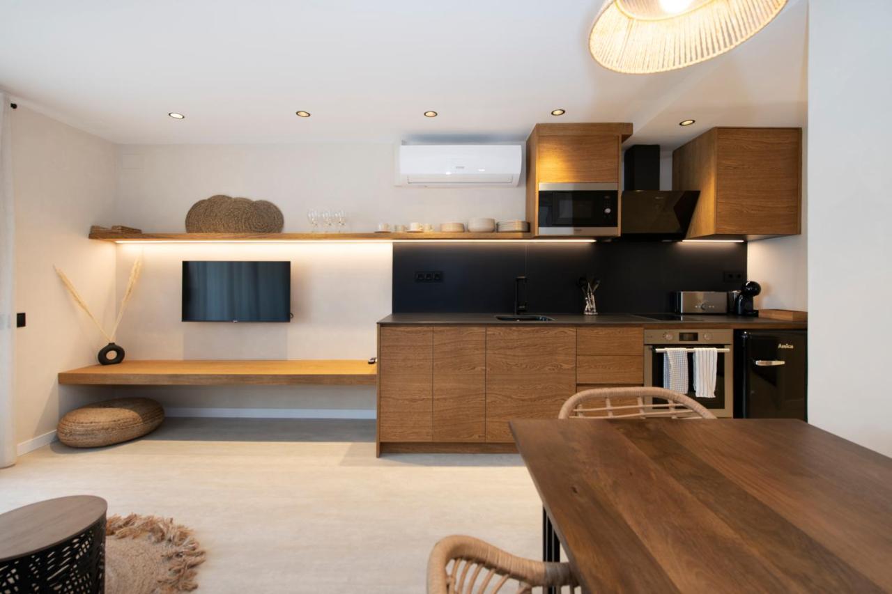 Apartamentos Marplana Castelldefels Exteriör bild